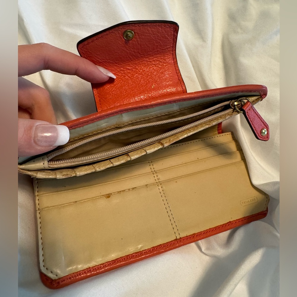 vintage Coach wallet - Picture 5 of 5